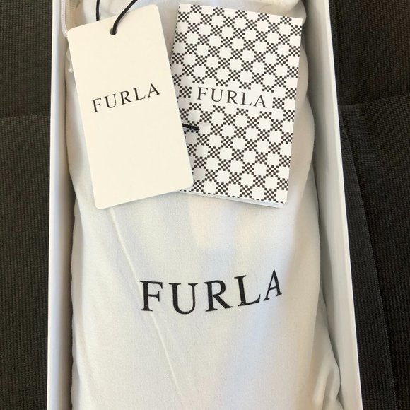 *NEW* Furla Metropolis Extra Large Leather Wallet - Picture 15 of 16